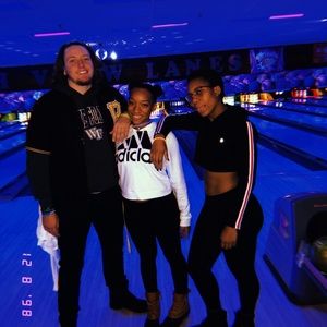 Meet your Posher, Johnathon